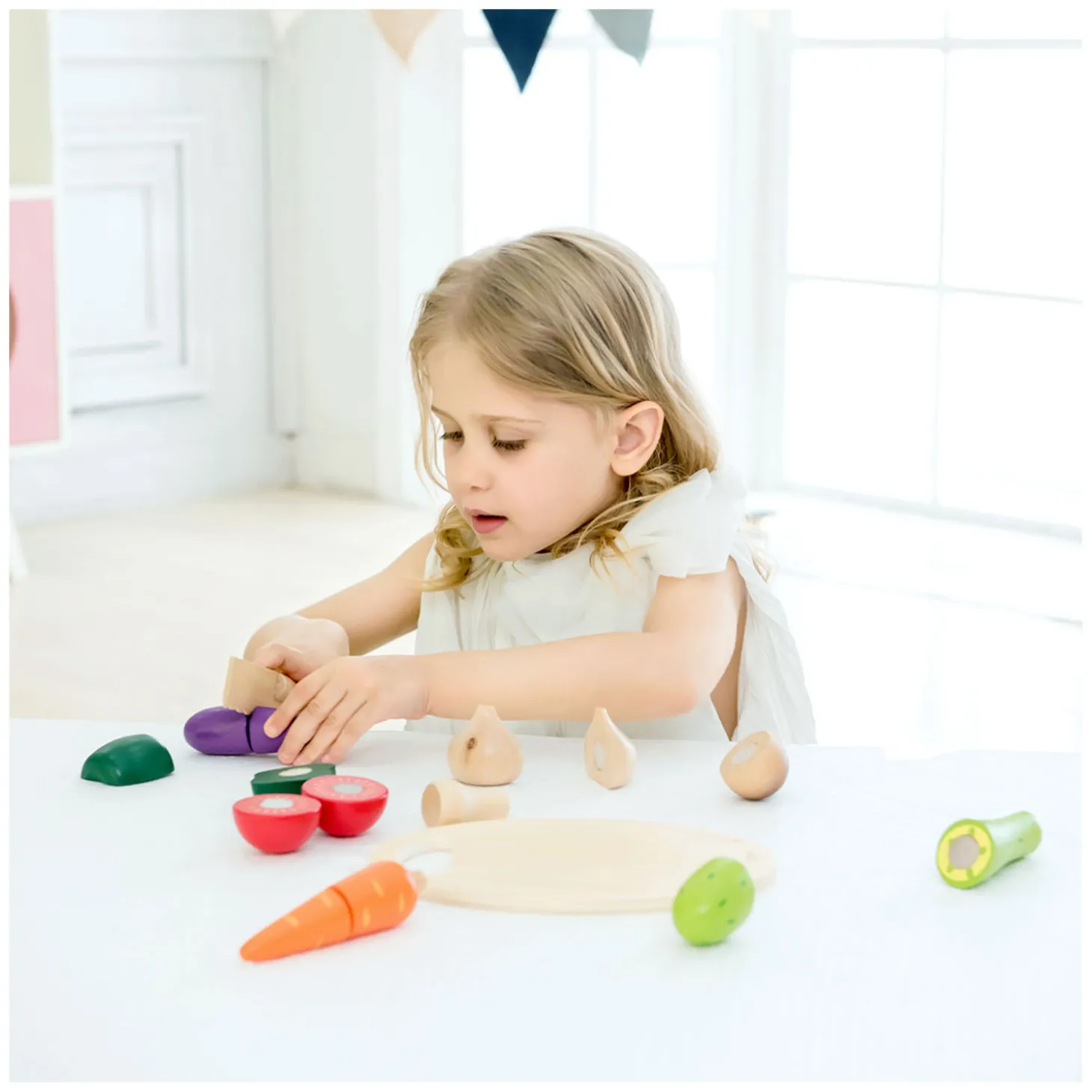 Classic World Houten Snijgroenten met Mes en Snijplank 16 dlg