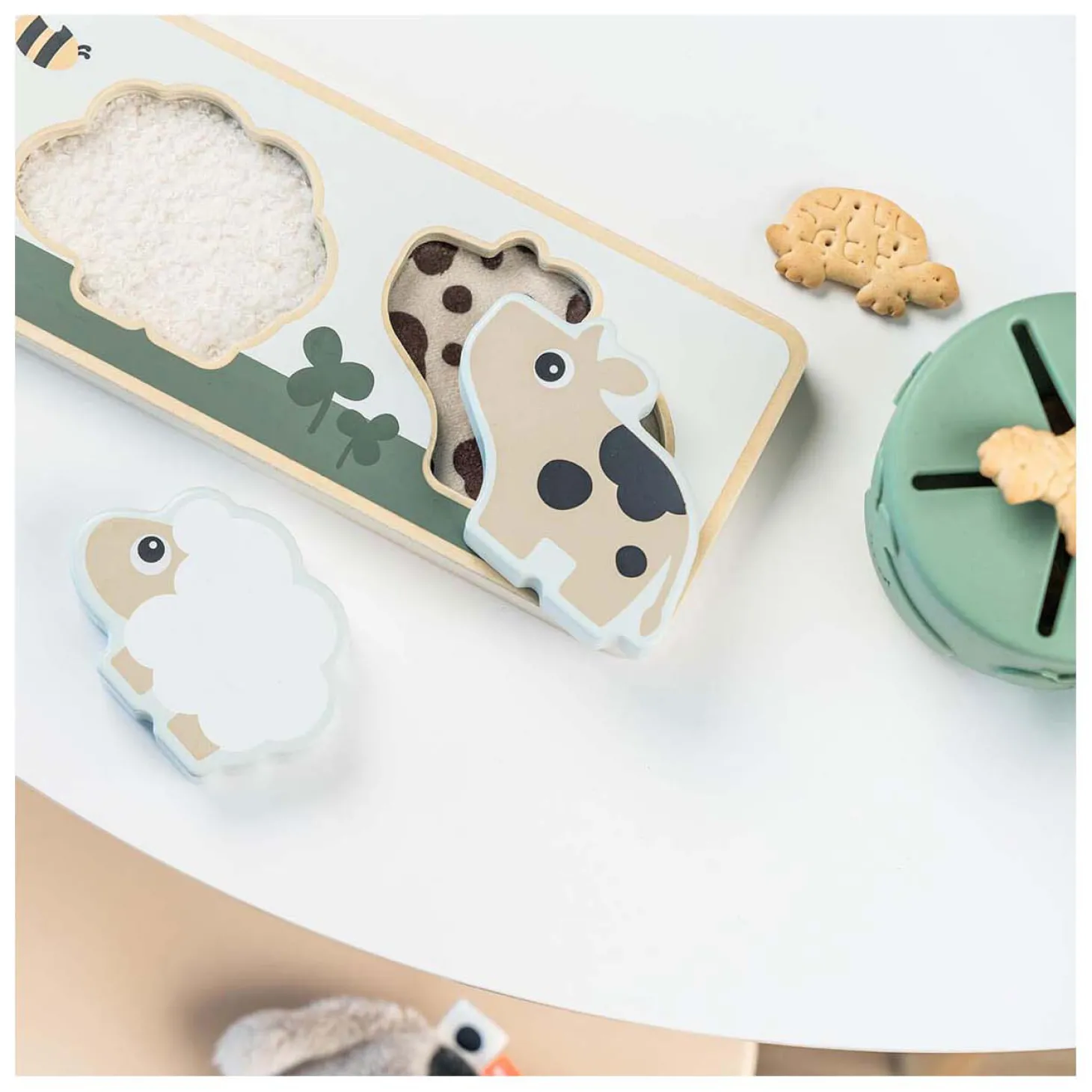 Done by Deer Sensorische Puzzel Kleine Boerderij, 3st.