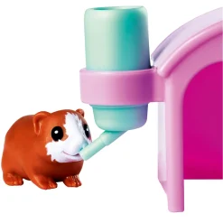 Evi Love  Mini Pop met Guinea Pigs