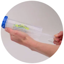 Lanceer Auto in Race Tube