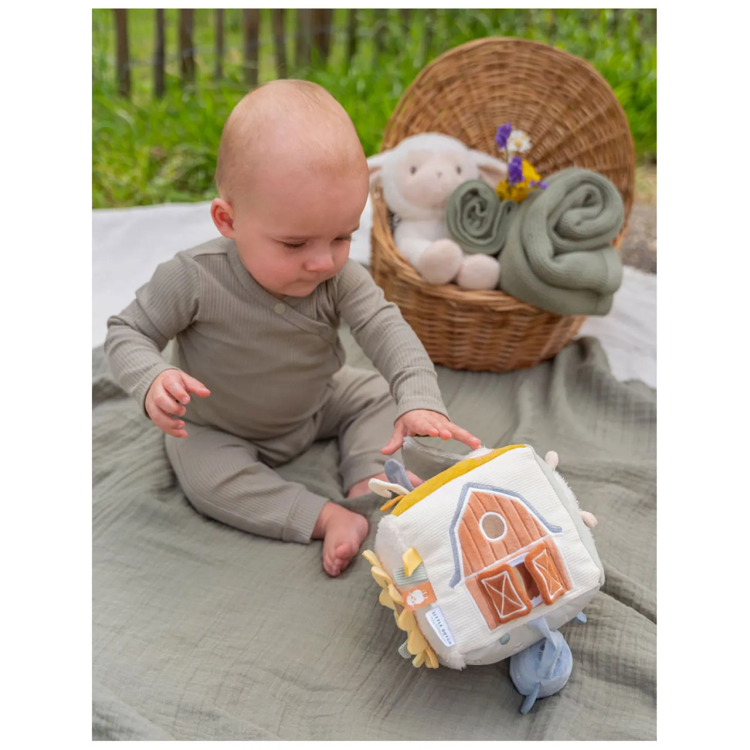 Little Dutch Activiteitenkubus Little Farm