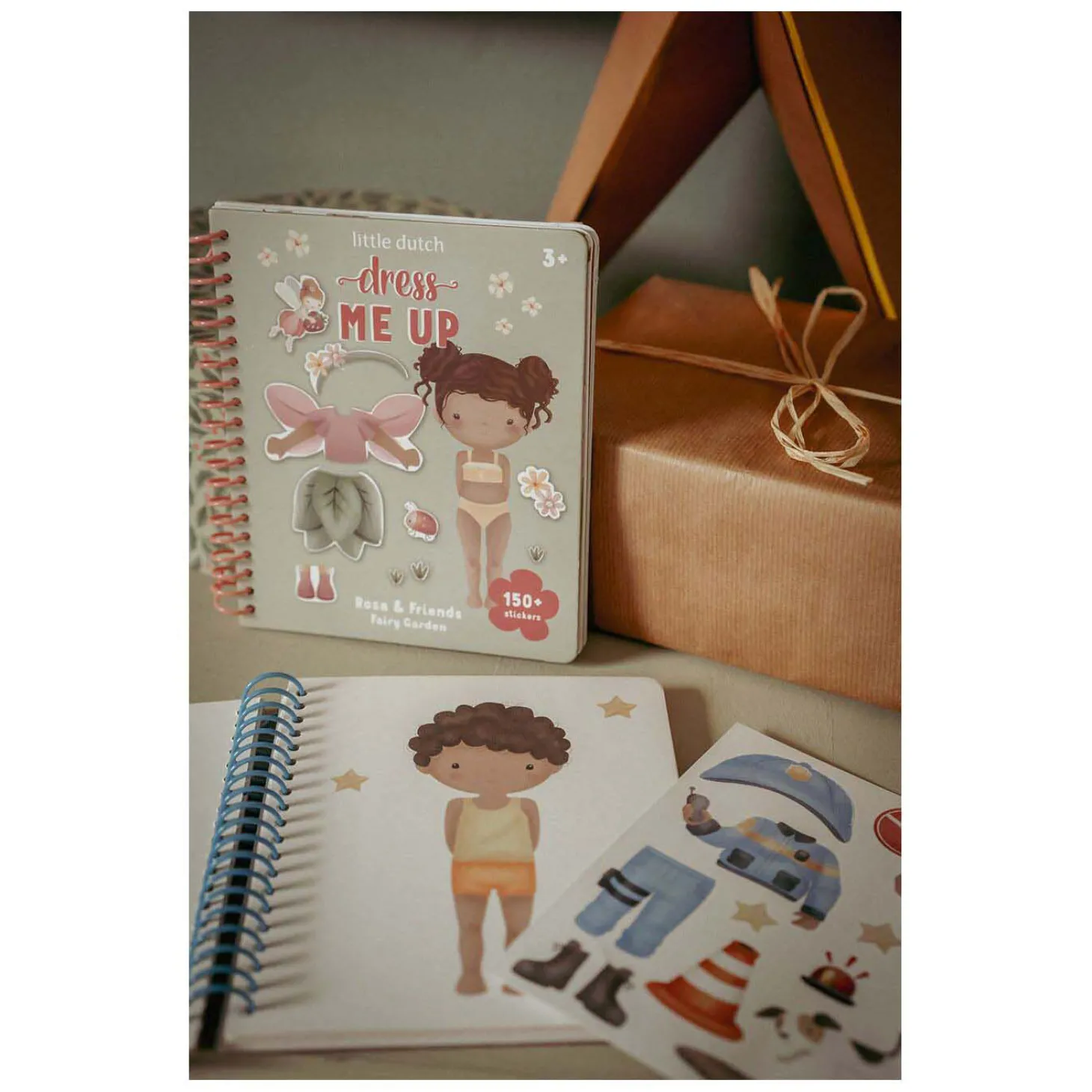 Little Dutch Dress up Stickerboek Rosa Fairy Garden