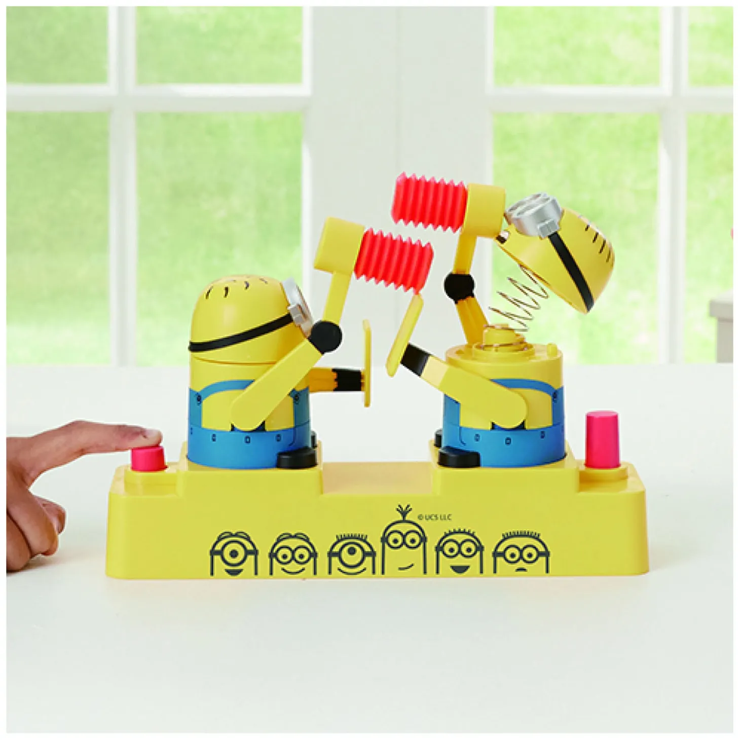 Minions Hammer Pop Spel
