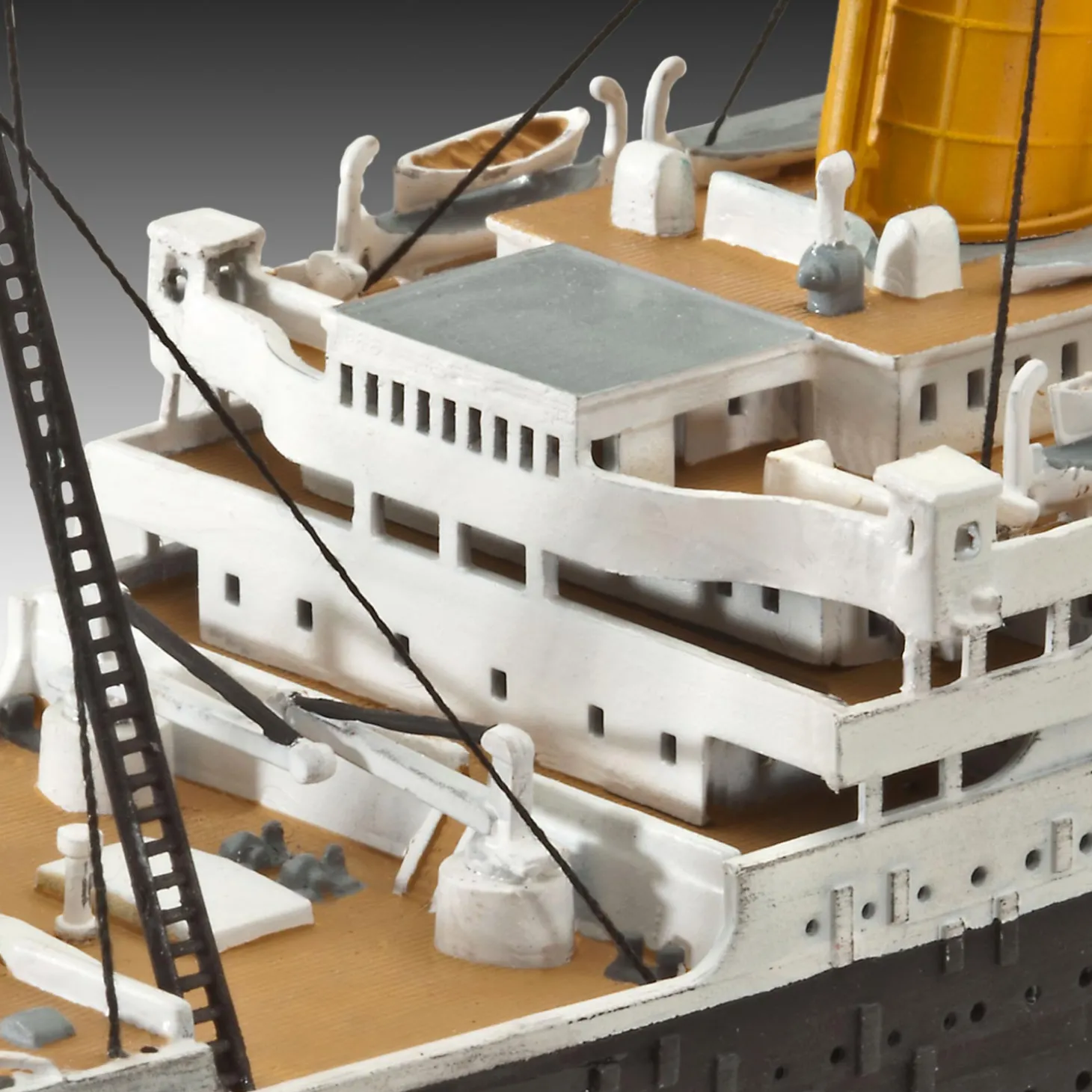 Revell R.M.S. Titanic