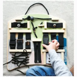 Small Foot - Houten Activiteitenbord Vergrendelingen en Verbindingen