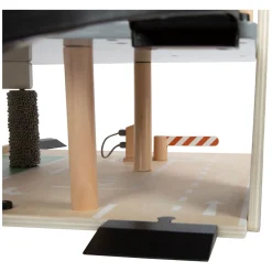 Small Foot - Houten Garage Rally