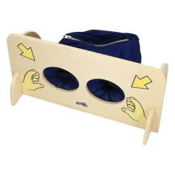 Small Foot  -  Houten Voelwand