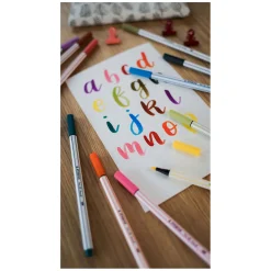 STABILO Pen 68 Brush - Viltstift - Bleek Vermiljoen (30)