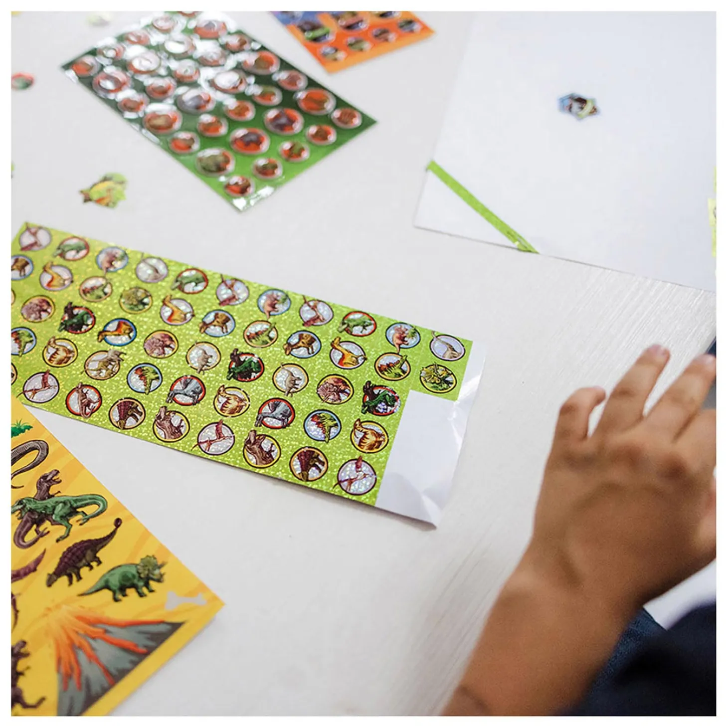 Super Stickerset - Dino