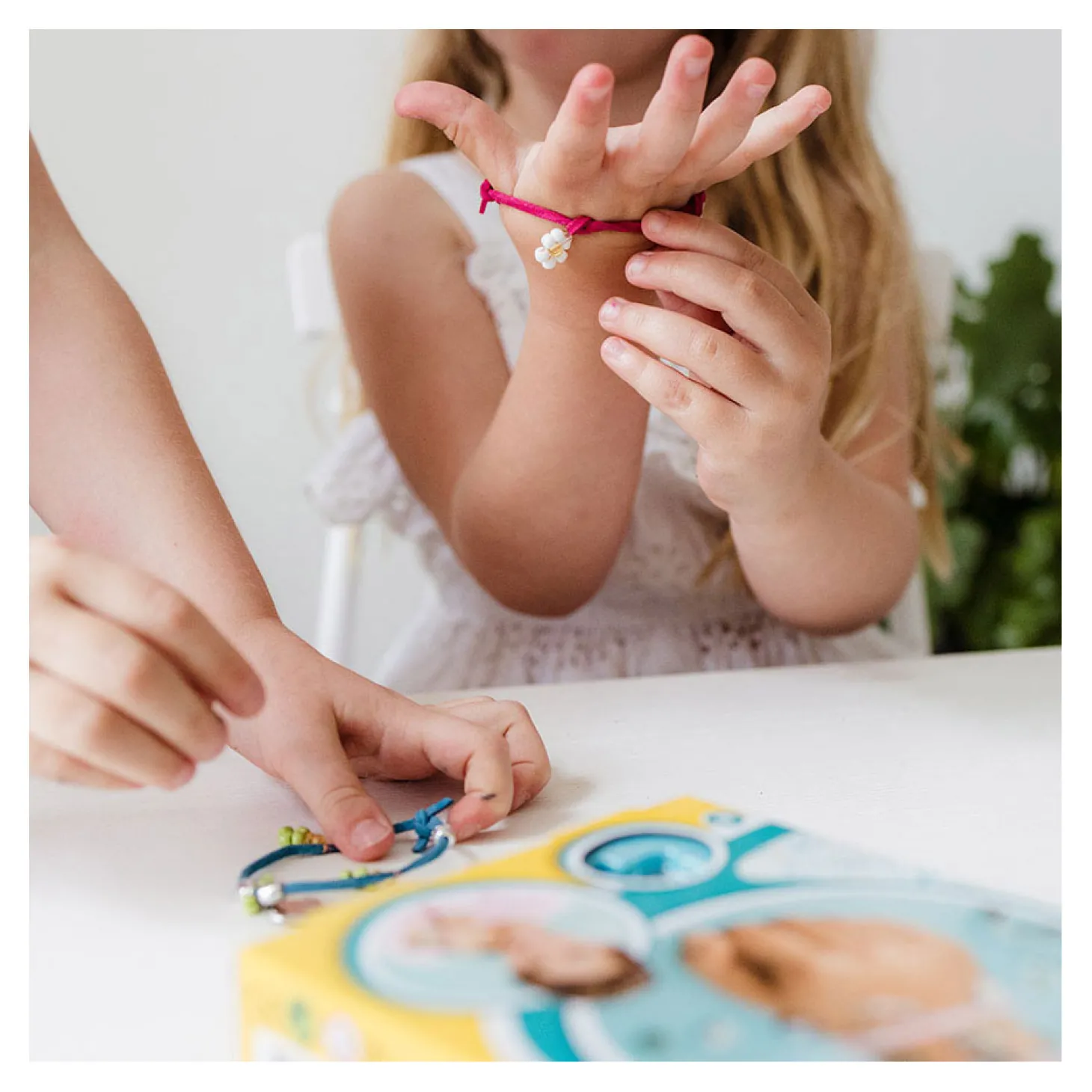 Totum Armbanden Maken met Paardenbedeltjes