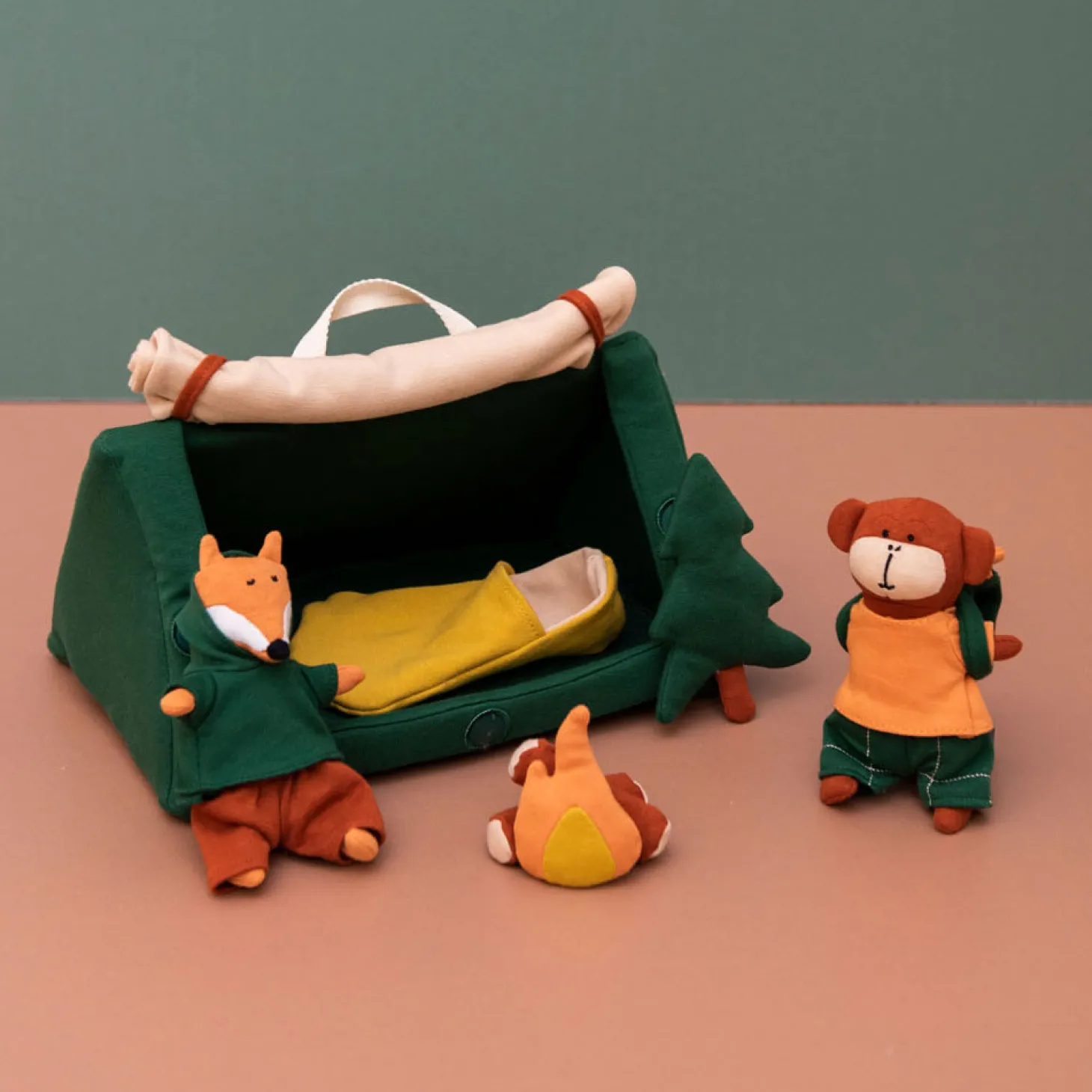 Trixie Puppet world L - Camping